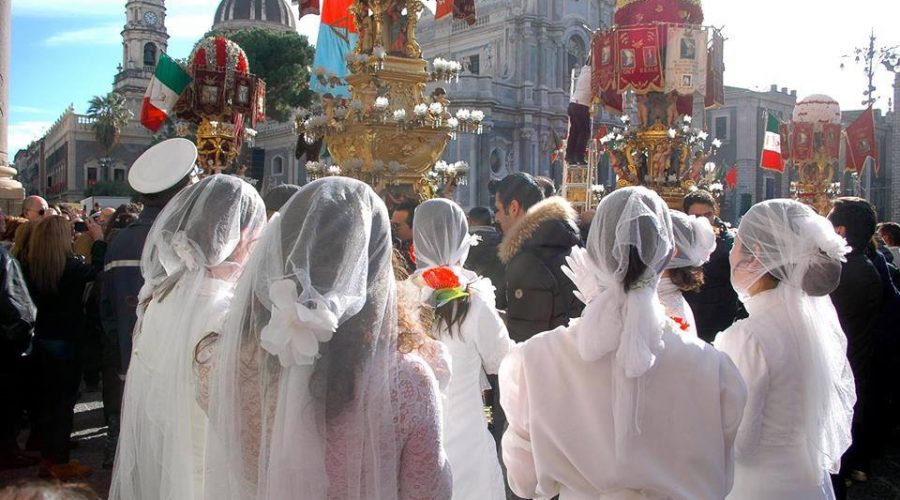 Festa di Sant’Agata: le ‘ntuppatedde, quando la tradizione è trasgressione