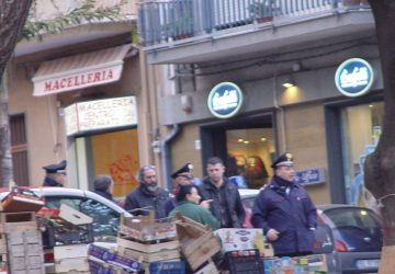 Giarre, ambulantato abusivo: controlli serrati