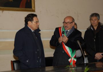 Riposto, il Governatore ricevuto in Municipio