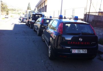 Giarre, il blitz dei carabinieri VD