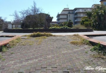 Giarre: &ldquo;Largo&rdquo; s&igrave;, ma ai rifiuti