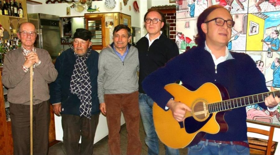 Giardini Naxos, a cena con il “Cantastorie”