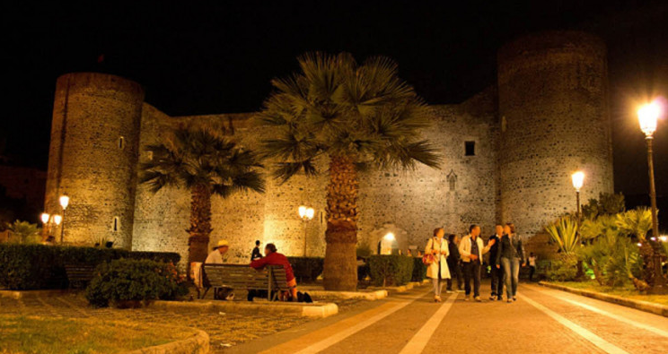 Catania, controlli nei locali della movida. Sanzionati in tre