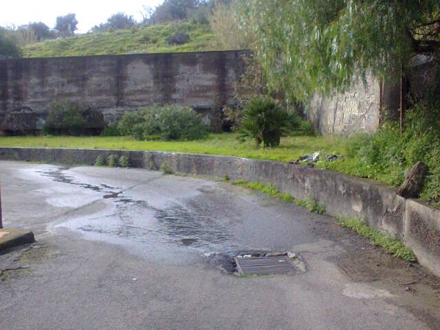 Aci Trezza, scuola media: “Muro di contenimento, nessun pericolo”