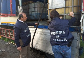 Acireale, scoperto distributore di benzina abusivo: 2 arresti VIDEO