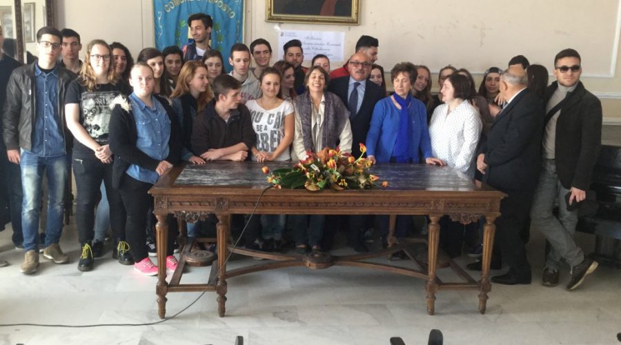 Riposto, delegazione di studenti francesi ricevuta in Municipio