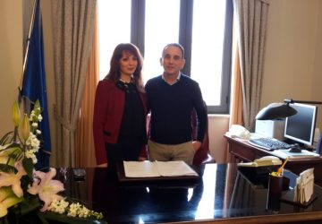 Fiumefreddo, si insedia il neo assessore Sonia Gambino VIDEO