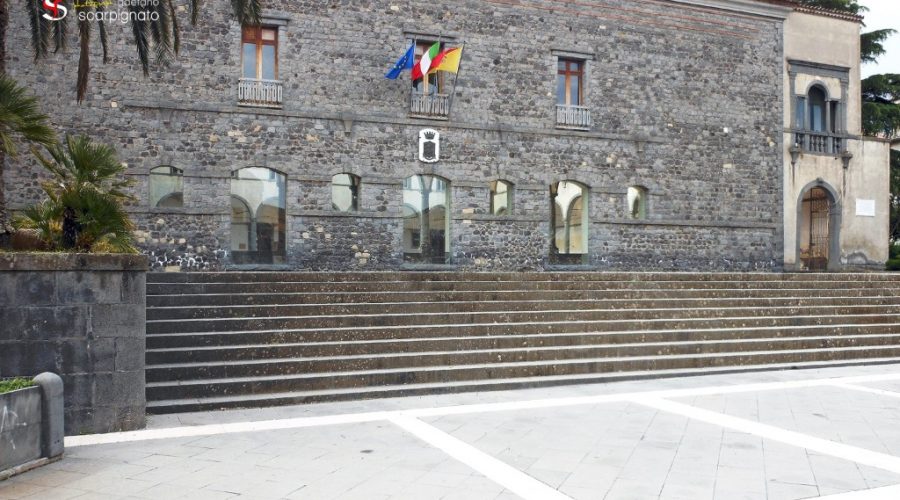 Randazzo, sulla revoca del presidente del Consiglio comunale Grillo è bagarre!