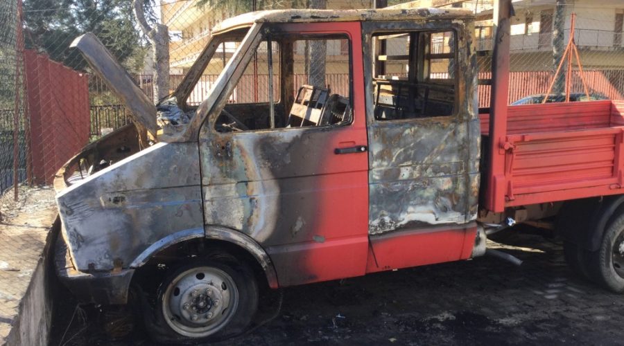 Giarre attentato incendiario. Nel mirino impresa edile VD