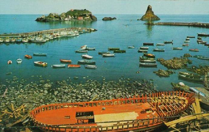 Aci Trezza: rischia la chiusura lo storico cantiere navale Rodolico