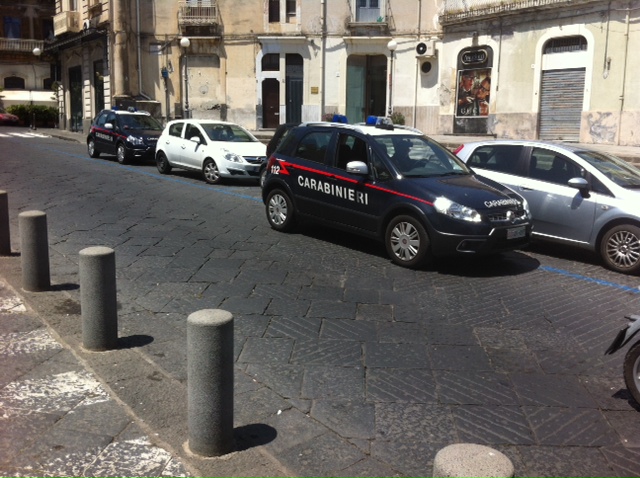 Giarre, i carabinieri denunciano 8 persone