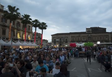 Salta la Notte Bianca di Giarre per motivi elettorali. Zappal&agrave;: La faremo a luglio