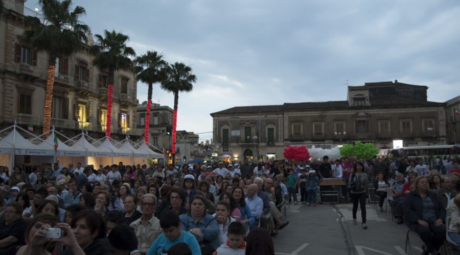 Salta la Notte Bianca di Giarre per motivi elettorali. Zappalà: La faremo a luglio