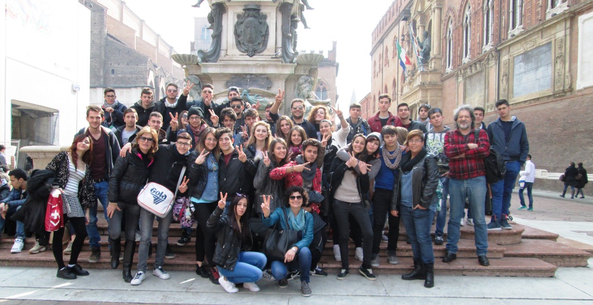 Studenti giarresi a Bologna sulla via tracciata da… Libera