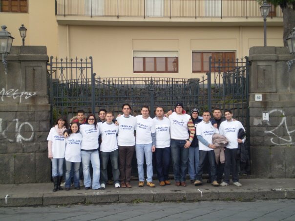 Trecastagni, tentano di rubare i radiatori dall’ex ostello abbandonato. Arrestati