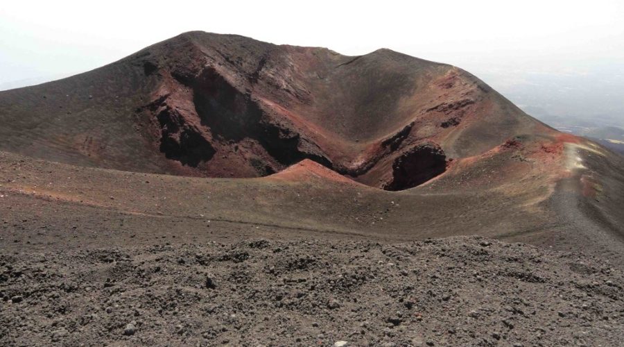 Etna: ritrovata turista dispersa in territorio di Zafferana