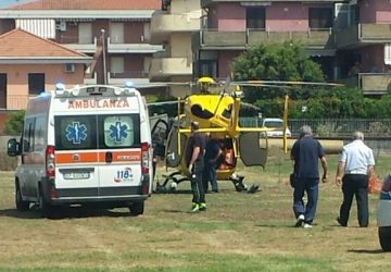 Fondachello: malore in spiaggia. Interviene elisoccorso