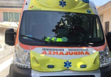 Riposto, incidente con feriti in via La Torre