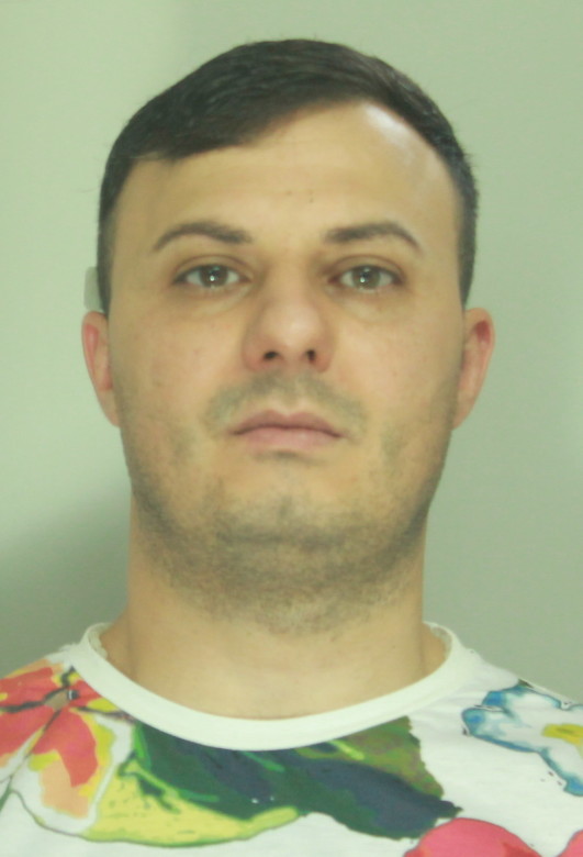 Catania, serrati controlli antidroga in zona Teatro Massimo