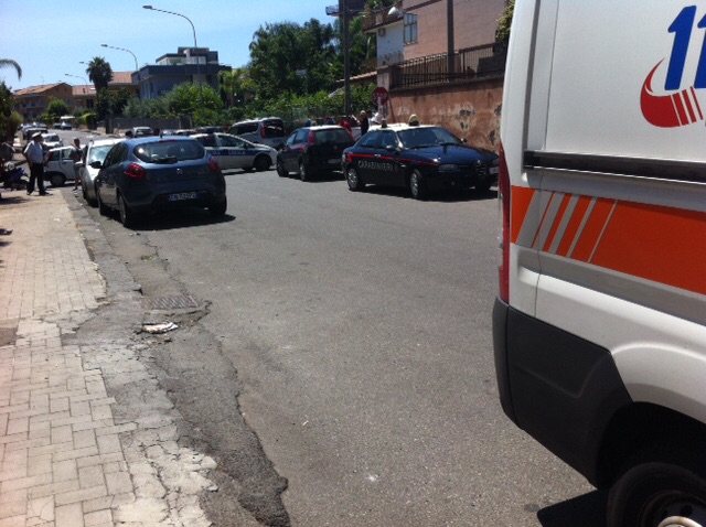 Giarre, uomo deceduto in giardino