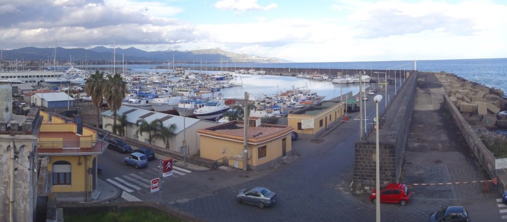 Visit Sicily Tours: alle isole Eolie da Riposto con un collegamento veloce e diretto