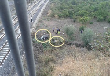 Incidente mortale ad Aci Castello: donna precipita con l&rsquo;auto in un dirupo