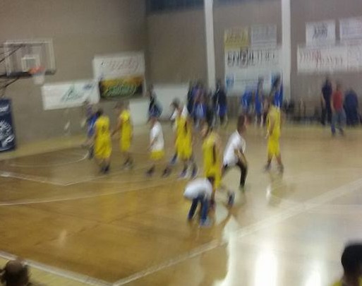 Basket Giarre 80-65 Virtus Ragusa. Successo d’altri tempi per i gialloblù