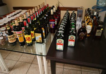 Coppiette di Catania con la passione per&hellip; gli alcolici. Arrestati in 4