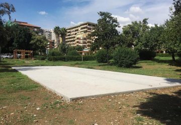 Catania: &ldquo;Vulcania&rdquo; affonda fra degrado e sporcizia