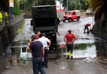 Allerta meteo: numerosi allagamenti a Giarre e Mascali. In azione i vigili del fuoco