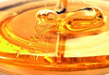 Zafferana: commerciante denunciata perch&eacute; detiene 56 kg di miele in cattivo stato di conservazione