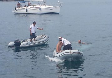 Riposto, incidente al porto cade auto in mare: grave la conducente