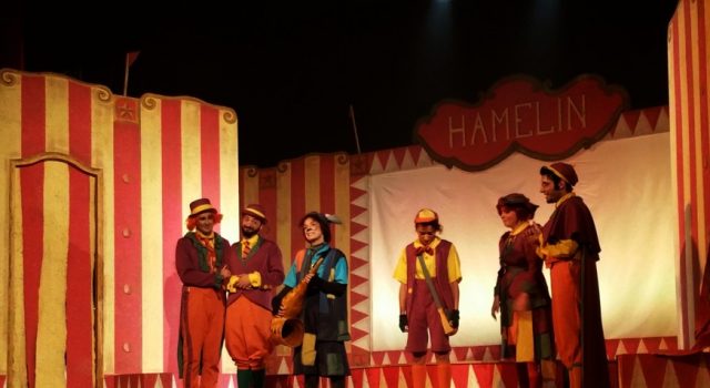 Giarre: al Teatro Rex il nuovo Pifferaio magico