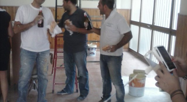 Giarre, plesso Scuola dell’infanzia “Rodari”. Il Comune assente e genitori e docenti restaurano l’edificio scolastico