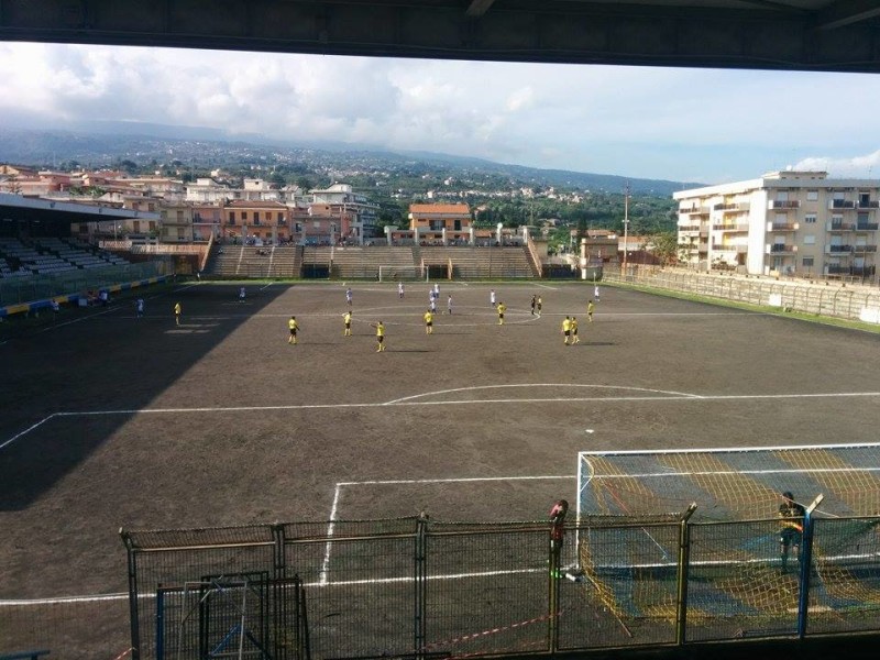 Il Giarre calcio strapazza la capolista Rocca di Capri Leone