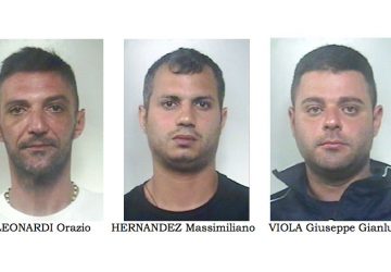 Catania: scovato market della droga. Tre arresti ed una denuncia