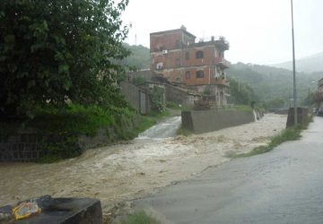 Calatabiano: il maltempo spaventa il paese
