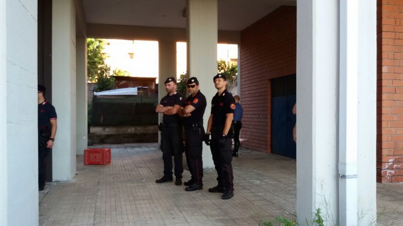 Controlli serrati dei carabinieri. Operazione in corso