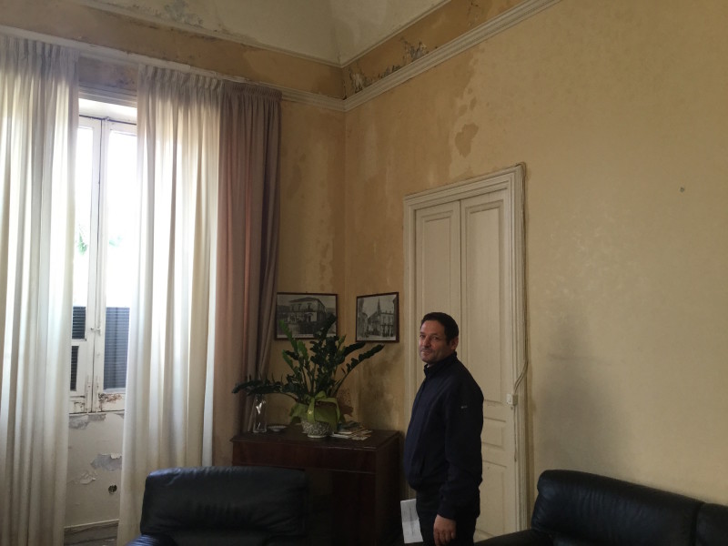 Mascali, gravi infiltrazioni danneggiano Municipio VD