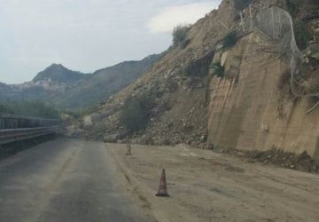 Autostrada A 18: ripristinato il doppio senso di marcia ma in una sola carreggiata