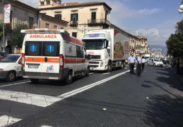 Giarre: donna investita da un autoarticolato