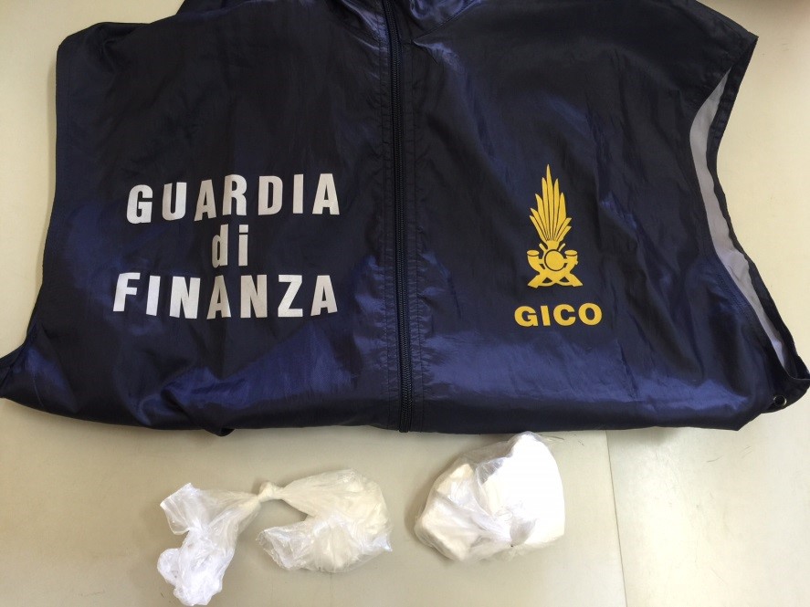 Catania: arrestato catanese con 145 grammi di cocaina