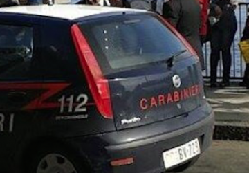 Aci Castello, rinvenuto cadavere tra gli scogli