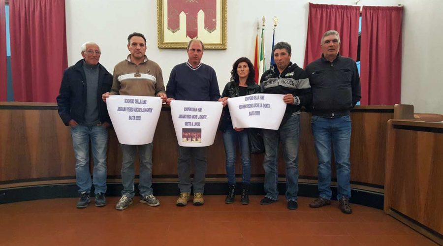 Forestali: agitazione a Catania e a Randazzo. Cresce la protesta