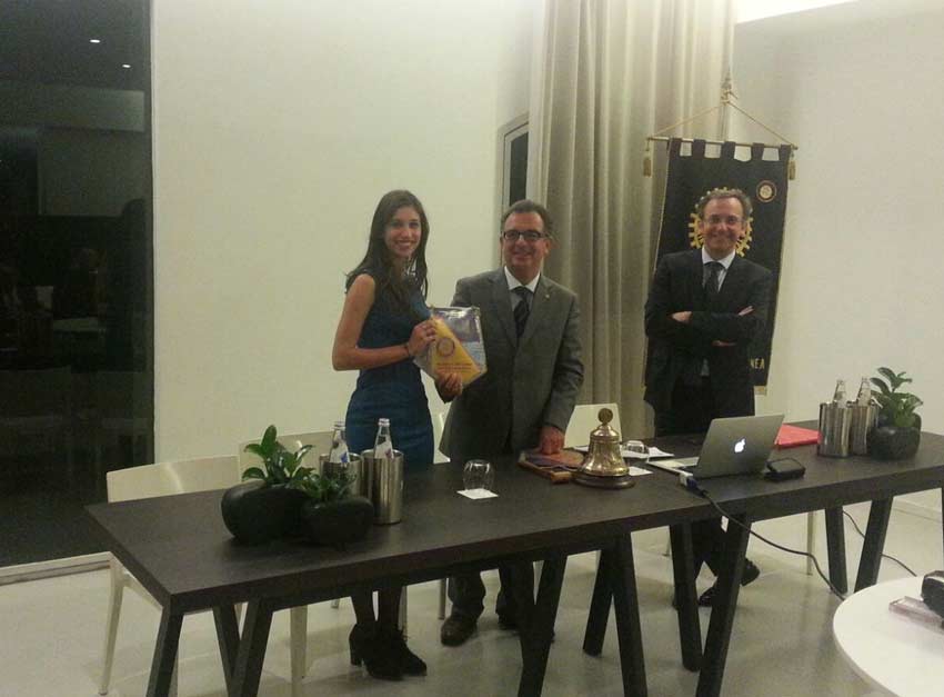 Rotary, borsa di studio alla studentessa Lidia Patanè