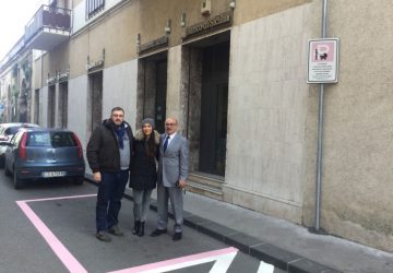 Attivati a Riposto tre stalli rosa: segno di civilt&agrave; e sensibilit&agrave;