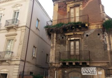 Catania: crolla una palazzina in via Di Prima