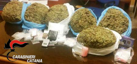 Catania: insospettabile sorpreso con 7 kg di droga. Arrestato