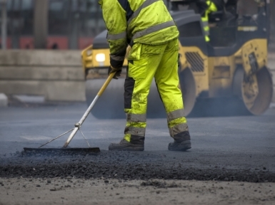 Giarre, bitumazione strade, scatta la fase conclusiva. Nuove crepe in via delle Acacie