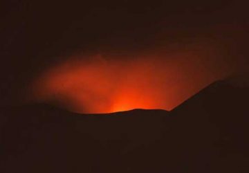Rotazione terrestre caratterizza le eruzioni dell'Etna